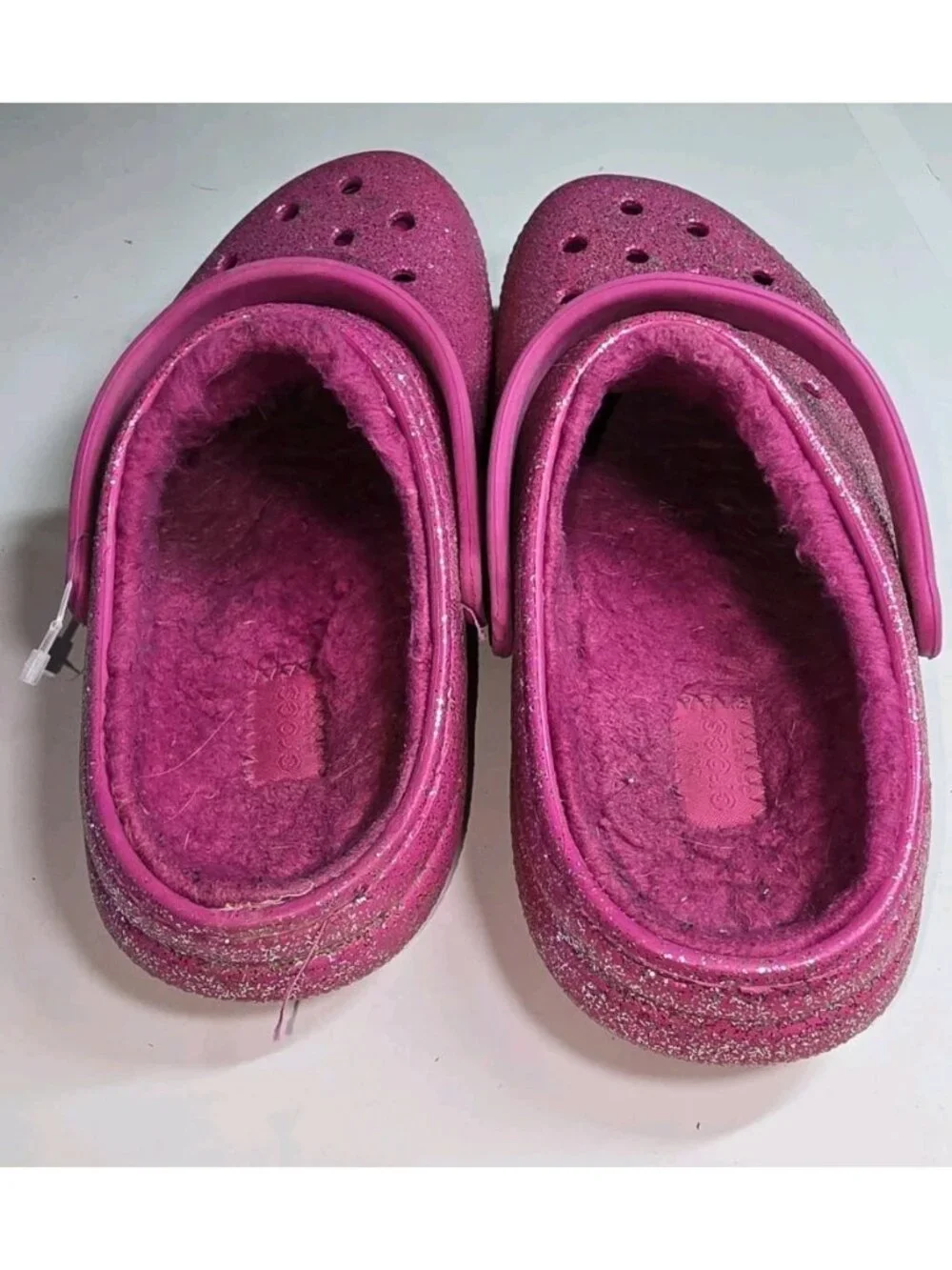 Girls Sparkly Pink Crocs Classic Lined Clog Size J4 With Glitter Finish & Fuzzy